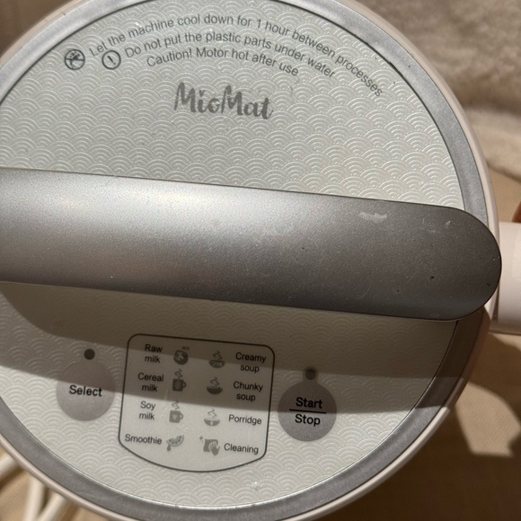 - Miomat nut milk maker plus - Picture 11 of 11